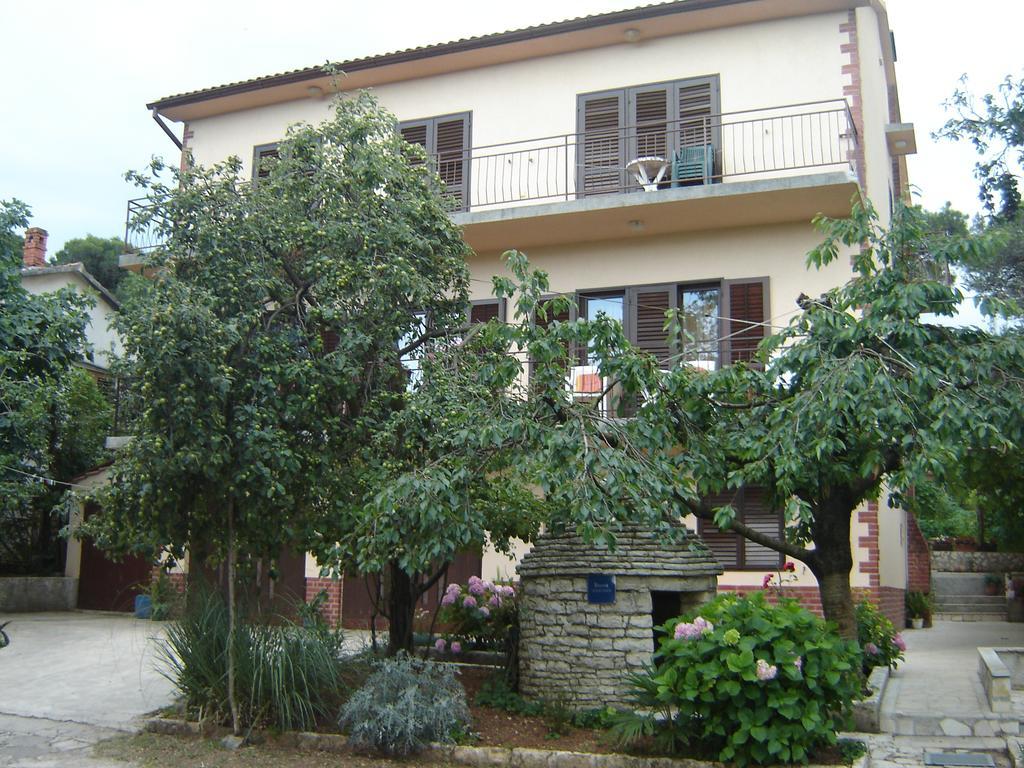Apartments Grgorinic 普拉 外观 照片